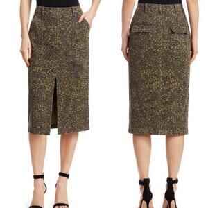 Le Superbe Everyday Everyway Cargo Skirt Size 2